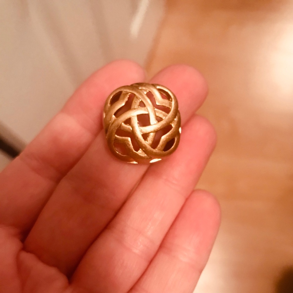 Lia Sophia ring NWOT